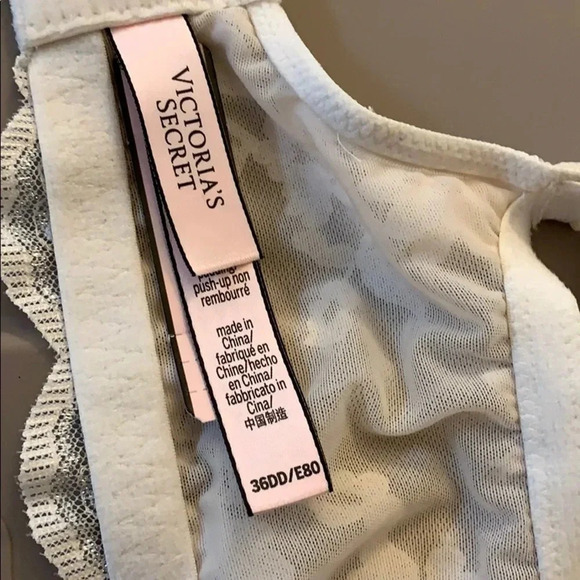 VIctoria’s Secret Dream Angel Push Up Bra w/o Pads NWT - Picture 12 of 12